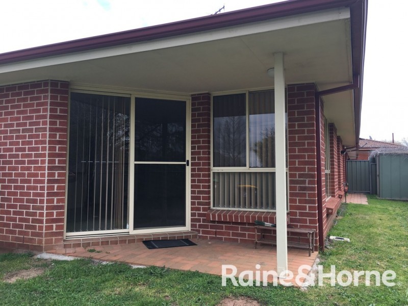 58 Lawson Crescent, Orange NSW 2800