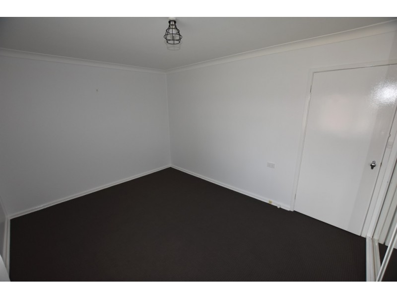 39 Lawson Crescent, Orange NSW 2800