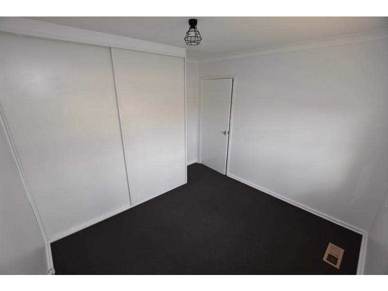 39 Lawson Crescent, Orange NSW 2800