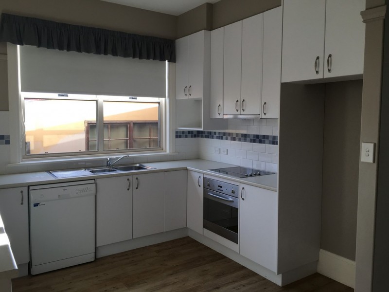 408 Summer Street East, Orange NSW 2800