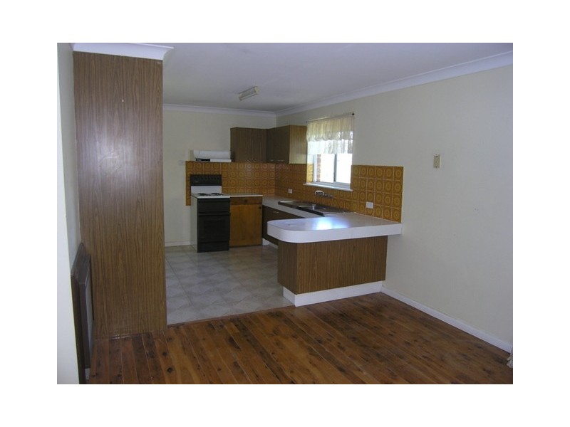 35 Boronia Crescent, Orange NSW 2800