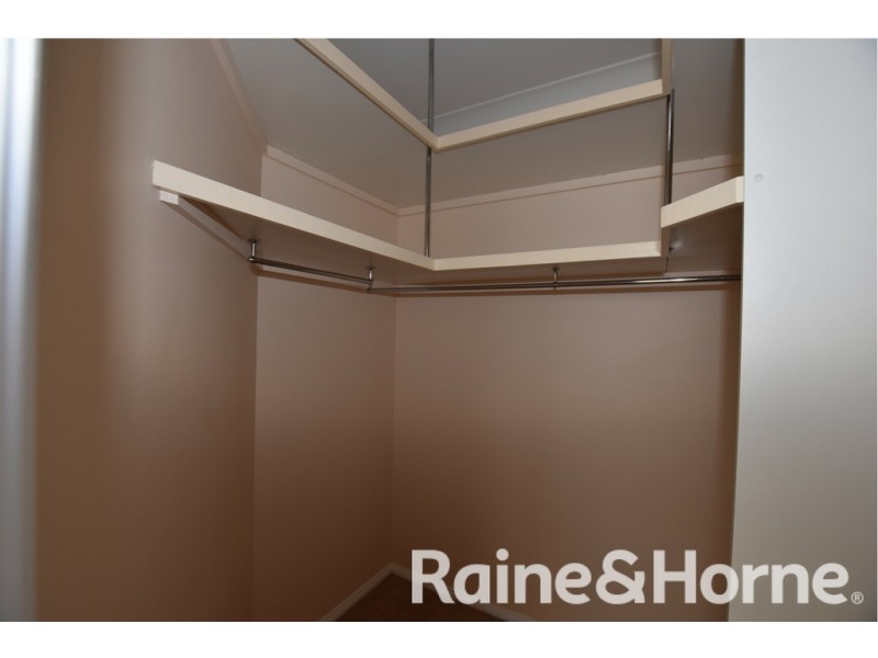 160 Sieben Drive, Orange NSW 2800