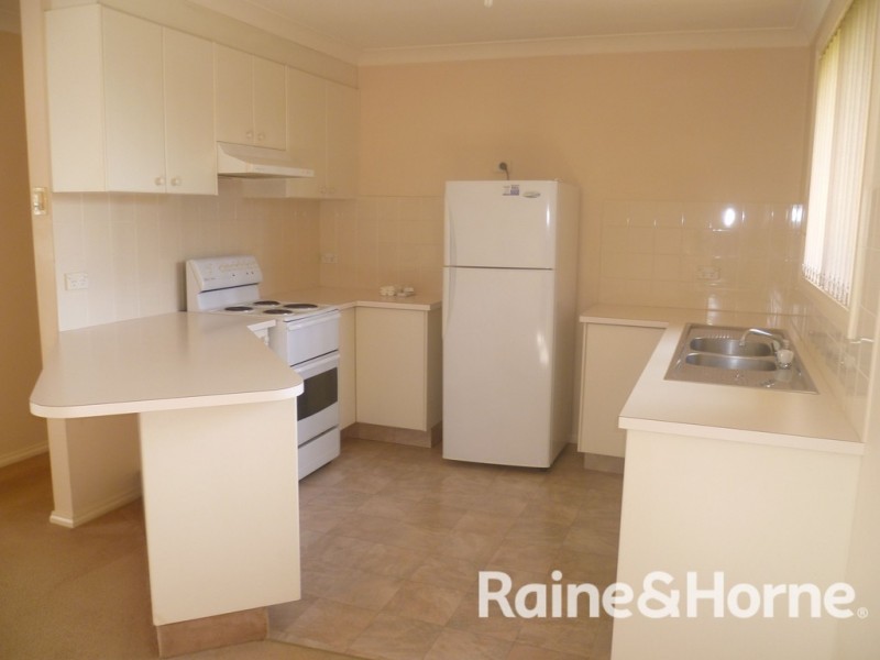 6 / 16 Forbes Road, Orange NSW 2800