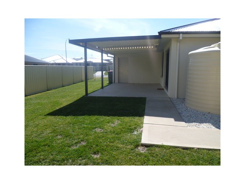 21 Brooklands Drive, Orange NSW 2800