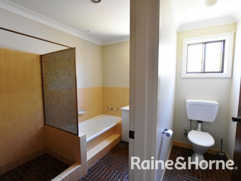 1 / 13 Coronation Drive, Orange NSW 2800