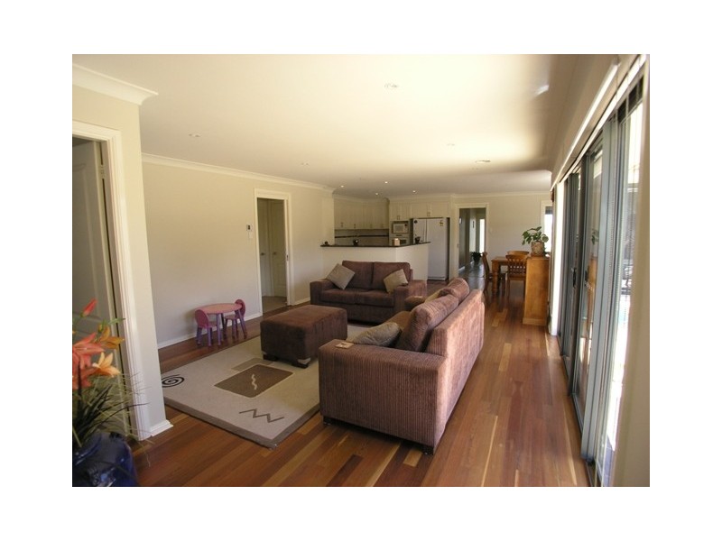5A Wickham Close, Orange NSW 2800