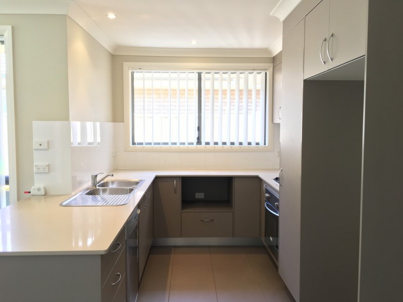 14 Onyx Place, Orange NSW 2800
