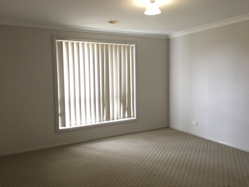 9 Hughes Street, Orange NSW 2800