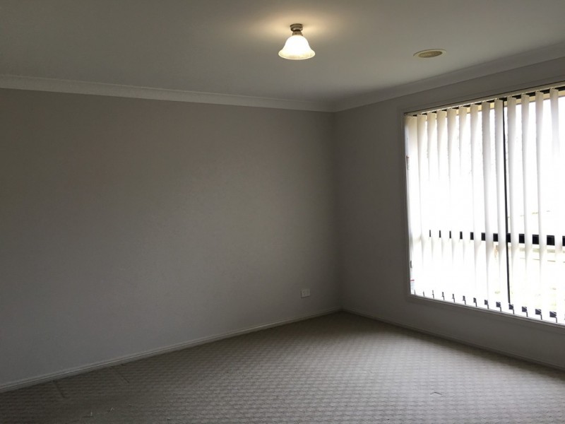9 Hughes Street, Orange NSW 2800