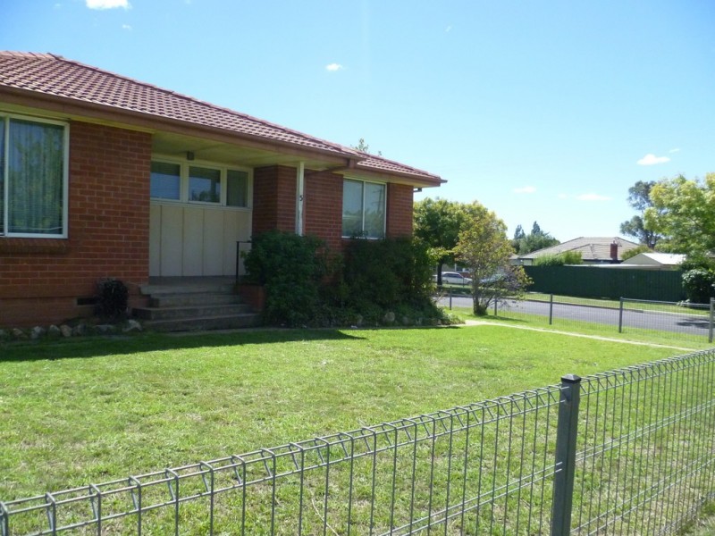 5 Nyrang Road, Orange NSW 2800