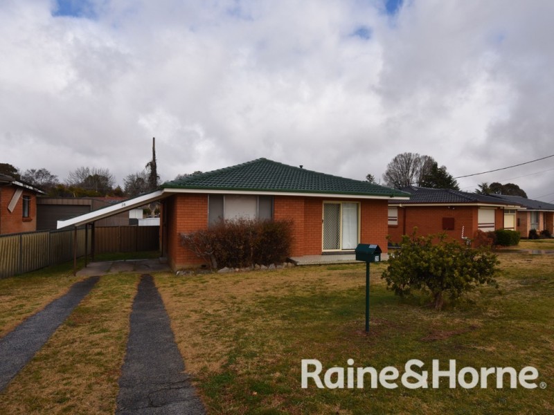 28 Icely Road, Orange NSW 2800