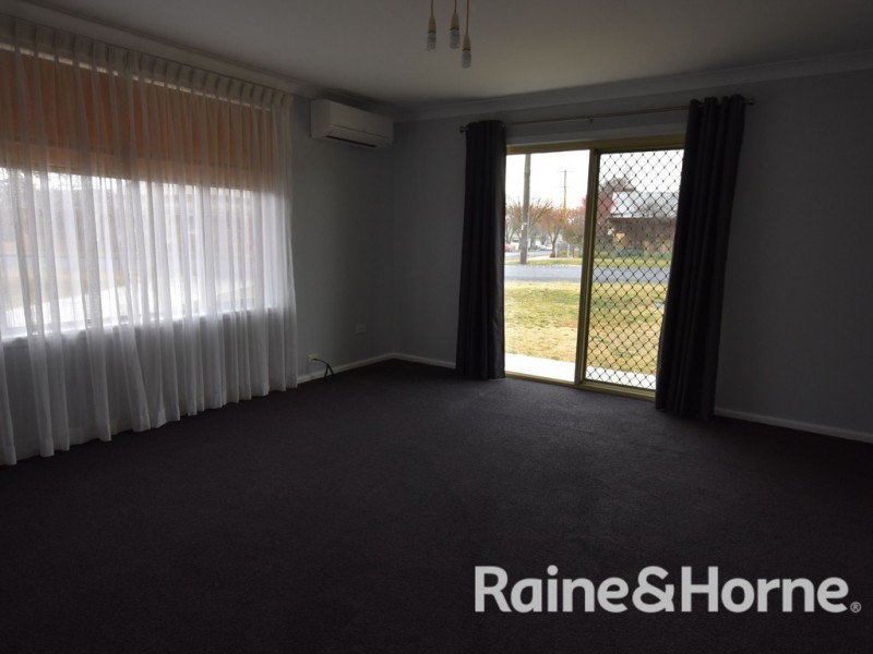 28 Icely Road, Orange NSW 2800