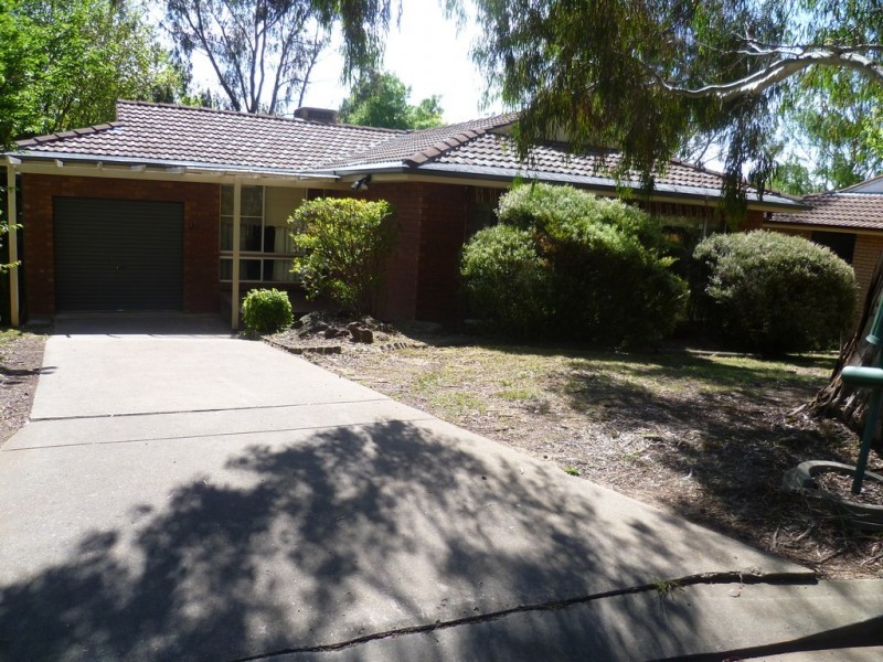 7 Syringa Place, Orange NSW 2800