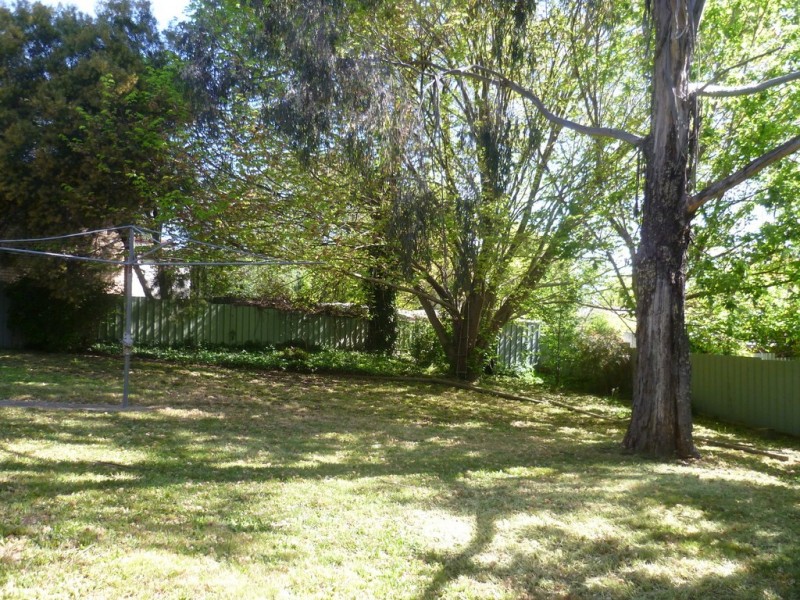 7 Syringa Place, Orange NSW 2800