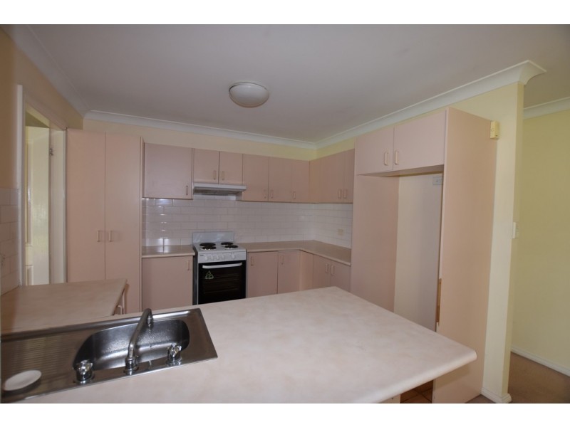 54 Turner Crescent, Orange NSW 2800