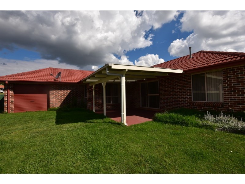 54 Turner Crescent, Orange NSW 2800