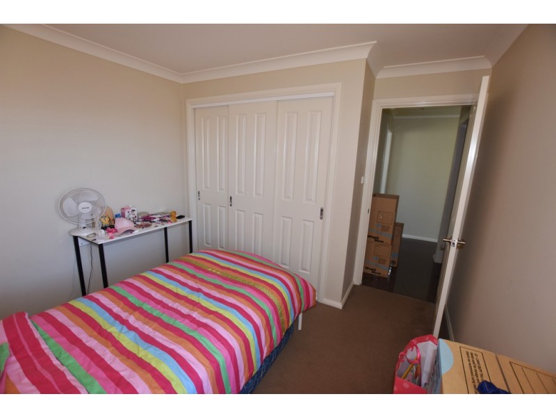 4 Sapphire Street, Orange NSW 2800