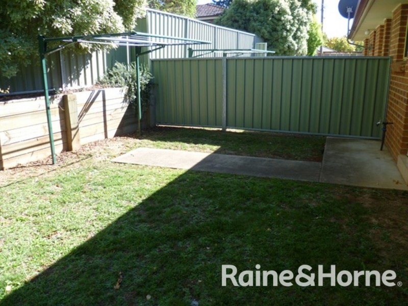 4 / 74 Gardiner Road, Orange NSW 2800