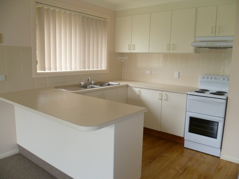 2 / 95 Autumn Street, Orange NSW 2800