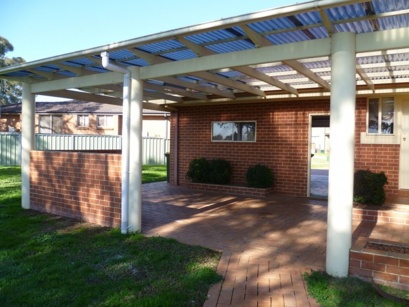 6 Alan Ridley Place, Orange NSW 2800