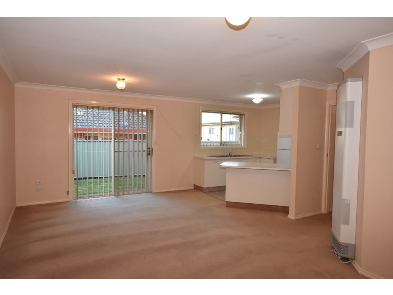 1/ 16 Forbes Road, Orange NSW 2800