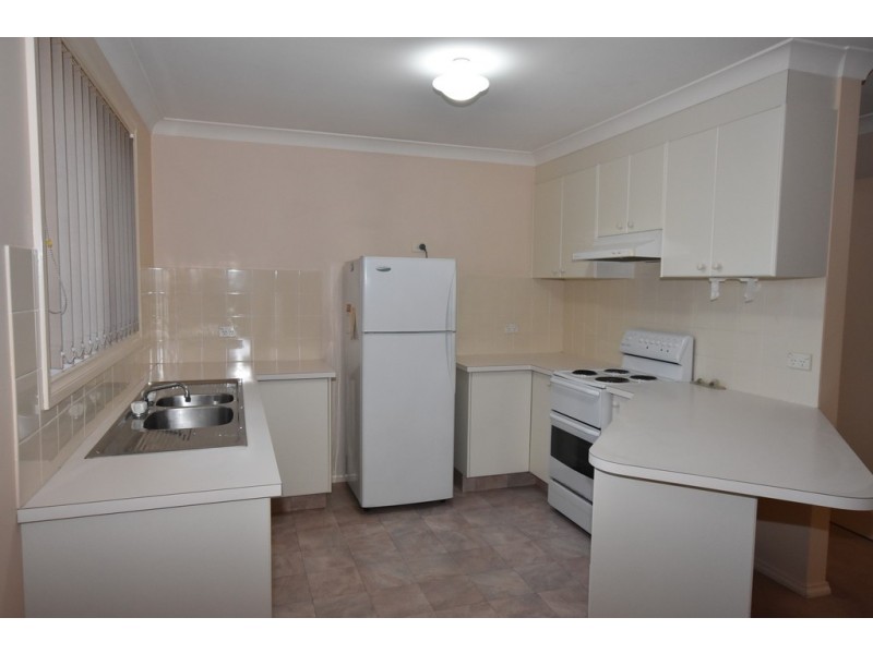 1/ 16 Forbes Road, Orange NSW 2800