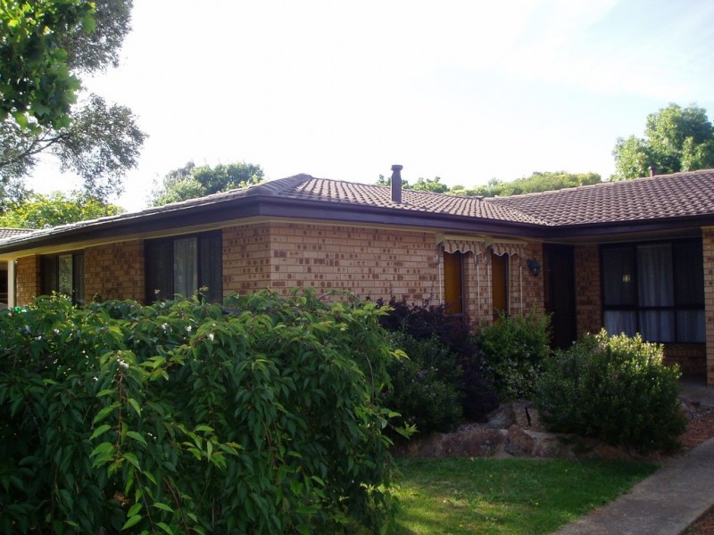 8 Matthews Avenue, Orange NSW 2800