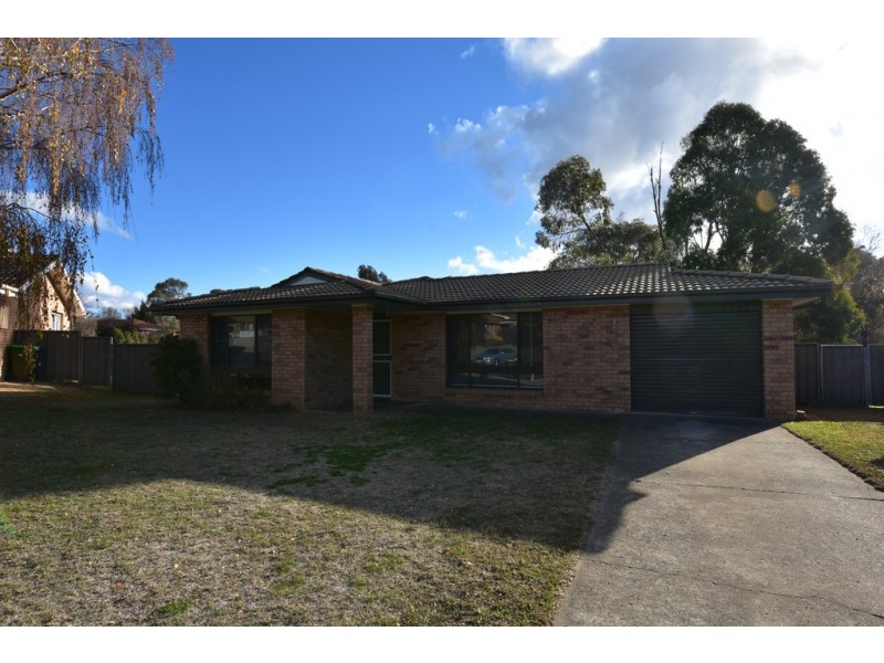 3 Landy Place, Orange NSW 2800