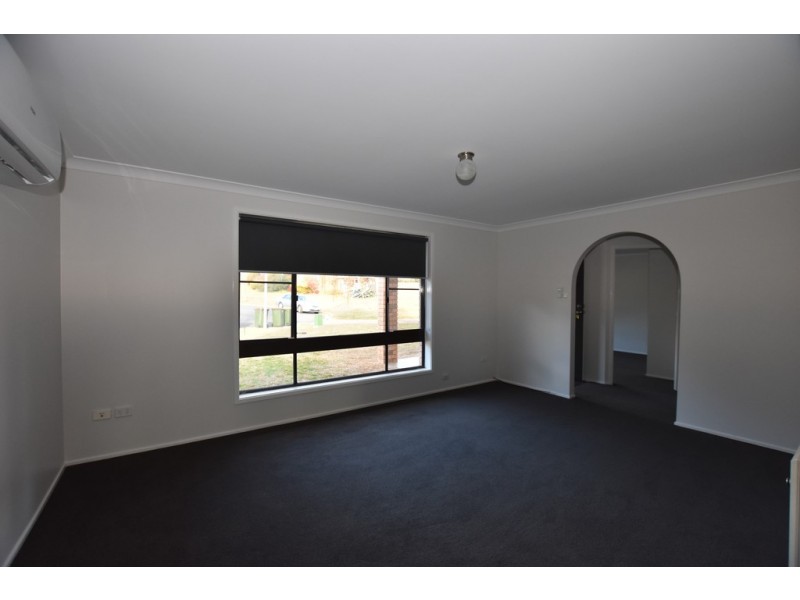 3 Landy Place, Orange NSW 2800