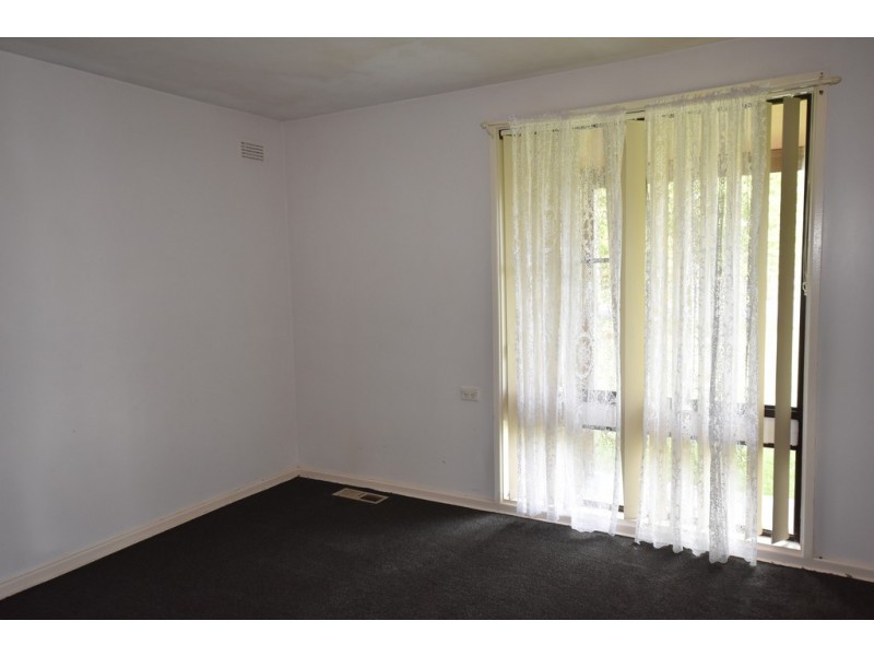 127 Lone Pine Avenue, Orange NSW 2800