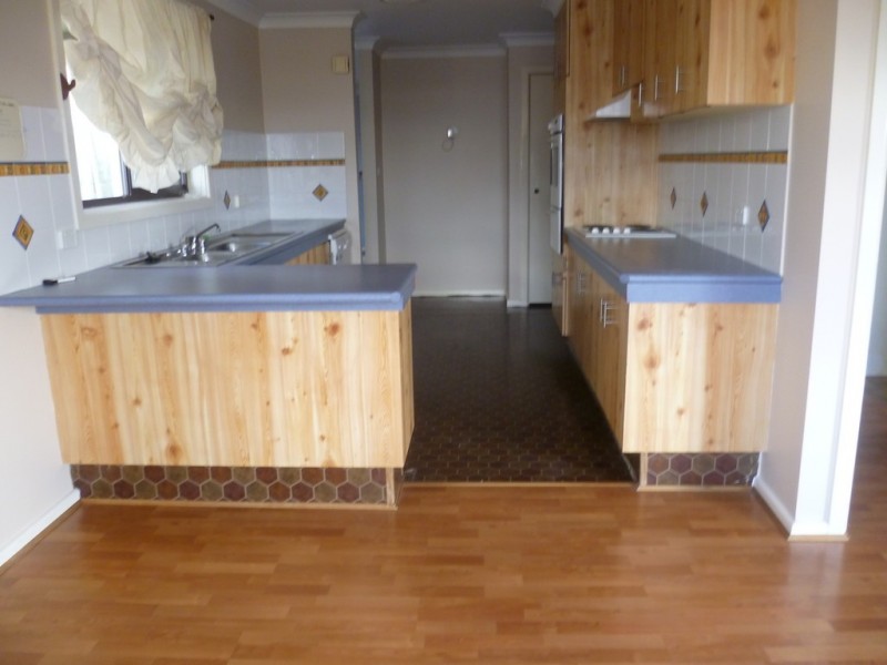 13 Sharp Road, Orange NSW 2800