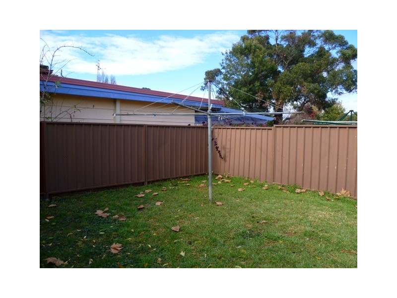 100 McLachlan Street, Orange NSW 2800