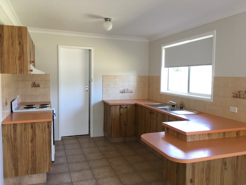2 Landy Place, Orange NSW 2800
