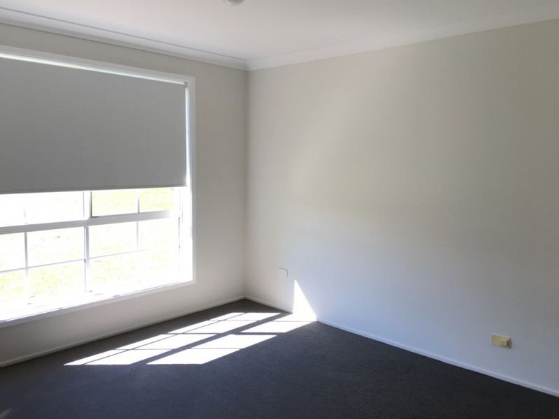 2 Landy Place, Orange NSW 2800