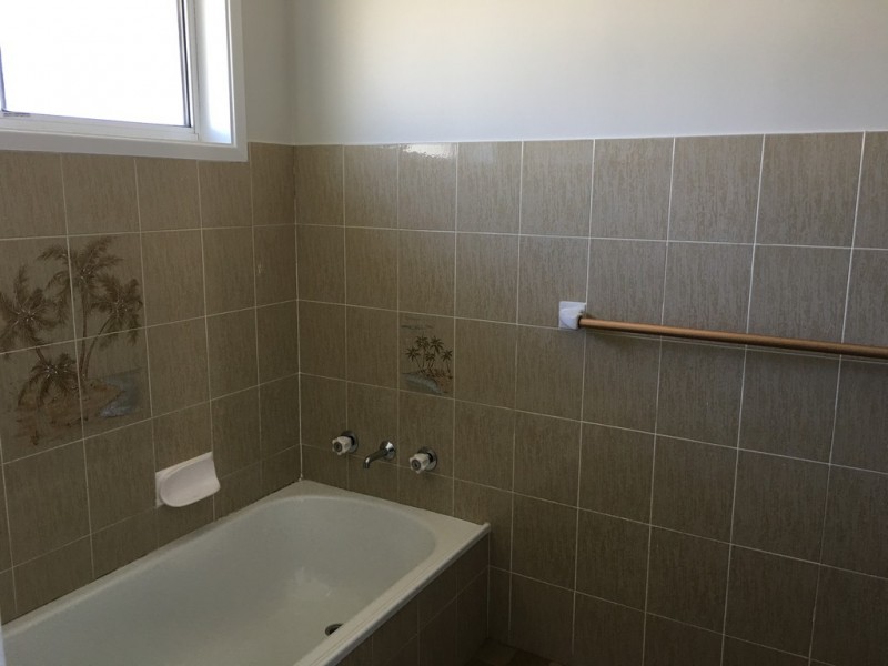 2 Landy Place, Orange NSW 2800