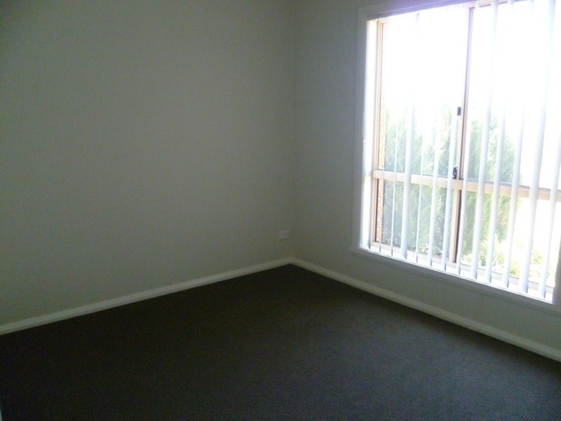 4 Romano Drive, Orange NSW 2800