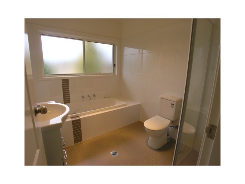 25a Burrebury Crescent, Orange NSW 2800