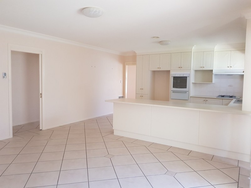 158 Sieben Drive, Orange NSW 2800