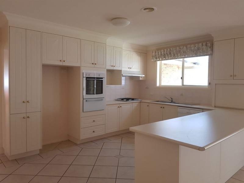 158 Sieben Drive, Orange NSW 2800