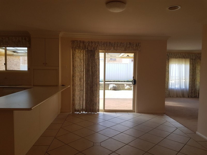 158 Sieben Drive, Orange NSW 2800