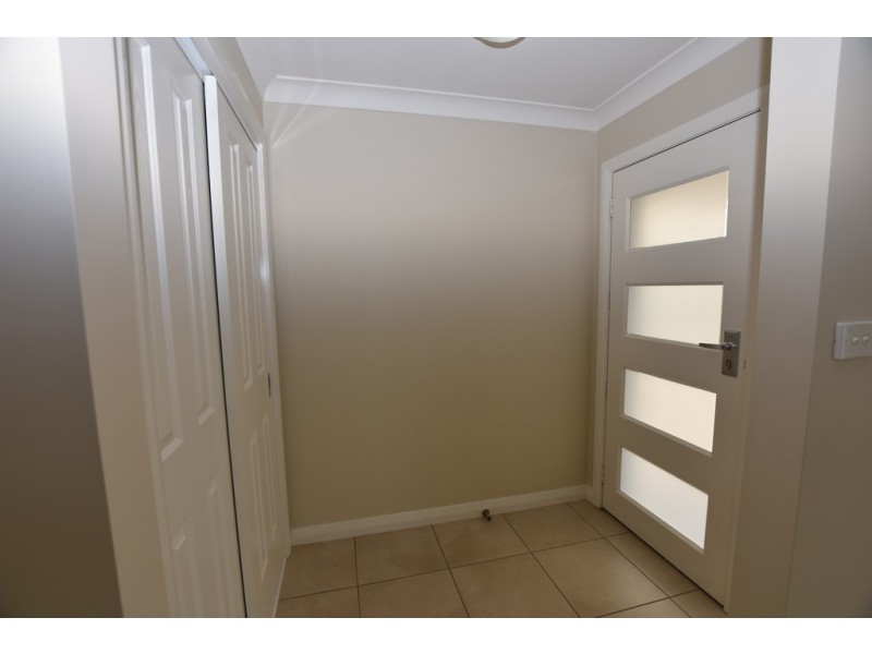 2 / 228 McLachlan Steeet, Orange NSW 2800