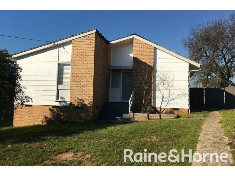 2 Lewana Place, Orange NSW 2800
