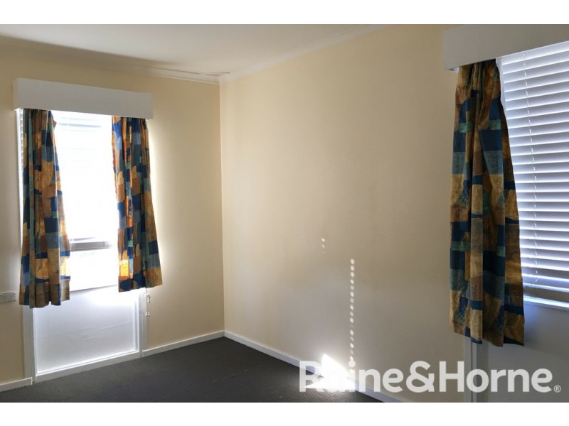 2 Lewana Place, Orange NSW 2800