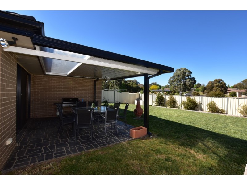 13 Brooklands Drive, Orange NSW 2800