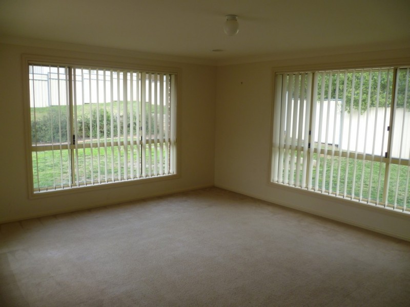 3 Greerlyn Way, Orange NSW 2800
