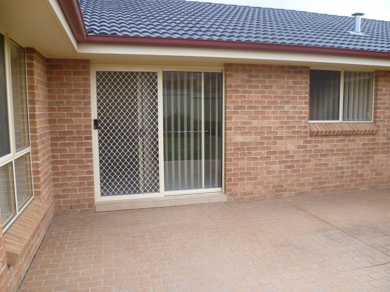 3 Greerlyn Way, Orange NSW 2800