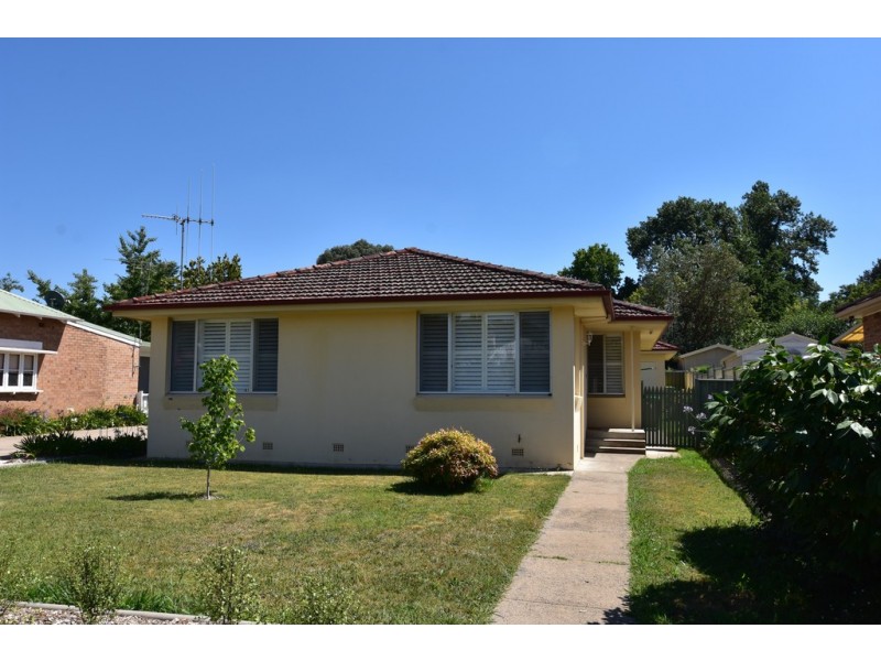 61 Moulder Street, Orange NSW 2800