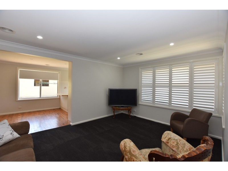 61 Moulder Street, Orange NSW 2800