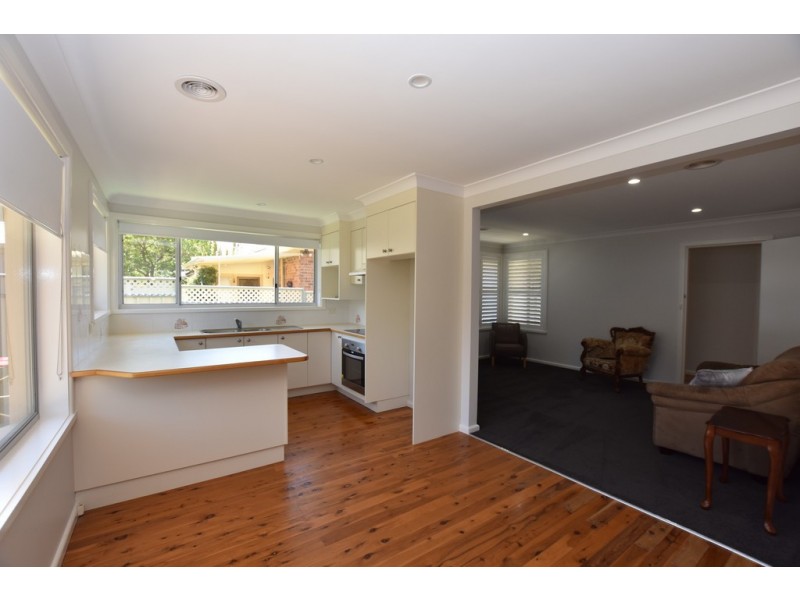 61 Moulder Street, Orange NSW 2800