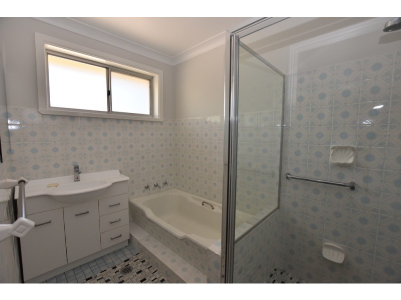 61 Moulder Street, Orange NSW 2800